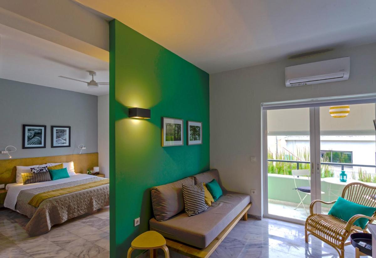 פרבזה Koukounari Living Spaces מראה חיצוני תמונה